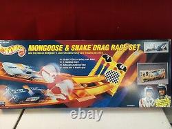1993 HOT WHEELS MONGOOSE & SNAKE DRAG RACE SET New in Box Minor Shelf Wear