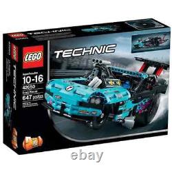 == 42050 == LEGO Technic Drag Racer Building Kit 647 Pcs -RETIRED SET