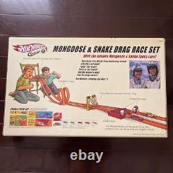 Discontinued Hot Wheels Classics Mongoose Snake Drag Race Set