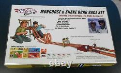Hot Wheels 2006 Classics Snake & Mongoose Drag Race Set withFunny Cars