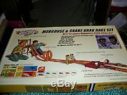 Hot Wheels Classics 2005 Mongoose & Snake Drag Race set MINT in sealed box 2 car