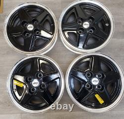 JDM Wheels ARE DRAG 14x6 J 4x114.3 22 DRAG 902 Set4 WP