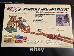 New Sealed Hot Wheels Classics Mongoose & Snake Drag Race Set
