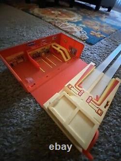 Ultra Rare Hot Wheels Inside Track Drag Race Set From 1981 Made In Italy