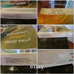 1968 République Outil Dan Gurney Mercury Cougar Road Rally Slot Car Track Set 140