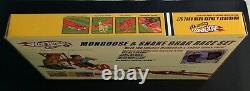 2005 Hot Wheels Classics Mongoose & Snake Drag Race Set Nouveau! Poids