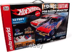 AW Auto World 13' Hot Wheels Slot Drag Race Set would be translated to French as 'AW Auto World 13' Ensemble de course de dragsters à fente Hot Wheels'.