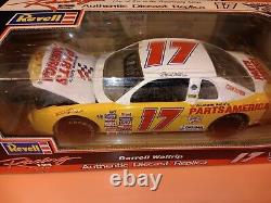 Collection commémorative du 25e anniversaire de Darrell Waltrip en fonte moulée sous pression Revell de 1997, ensemble de 7 voitures