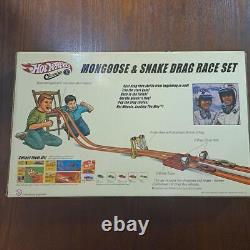 Ensemble de course de dragsters Hot Wheels Mongoose Snake