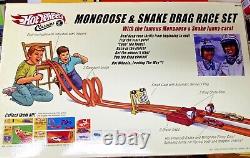Ensemble de courses de dragsters Hot Wheels Mongoose And Snake complet 2005