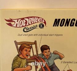 Hot Wheels Classics Hd9604 Mongoose & Snake Drag Race Set 2005