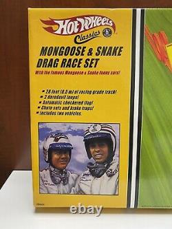 Hot Wheels Classics Mongoose & Snake Drag Race Set Plymouth Nib 2005 Htf