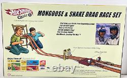 Hot Wheels Classique 1969-2005 Mongoose & Snake Set de course de dragsters avec 2 Drag Buses NEUF