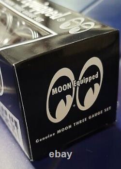 Mooneyes 3 Gauge Set W Chrome Panneau Et Expéditeurs Hot Rod Custom Oil Temp Volt Lune