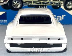 Mpc 1969 Dodge M. Norm Super Charger Funny Car Kit#714-200 Amt 1/25 Complet	 

 <br/>    
<br/> (Note: 'complet' should have an acute accent on the 'e' in French)