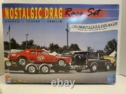 Nostalgic Drag Race Set Par Amt/ertl Pour Model King #21713p Factory Sealed Bag
