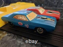 Scat City 1970 Dodge Challenger Drag Race Set Republic Slot Car Mopar Rare