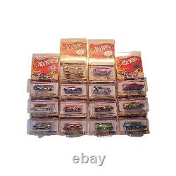 Série complète Hot Wheels 2002 RLC Series 1 avec PINK BEACH BOMB 2 / VW DRAG BUS